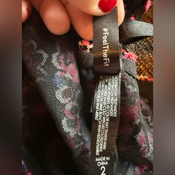 Torrid Curve Lightly Lined Rainbow Leopard Lace XO Front Bralette Size 2 - Picture 8 of 8